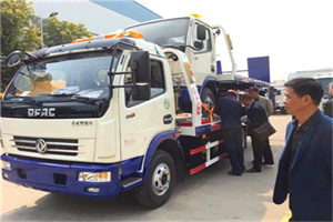 义马汽车道路救援拖车价格